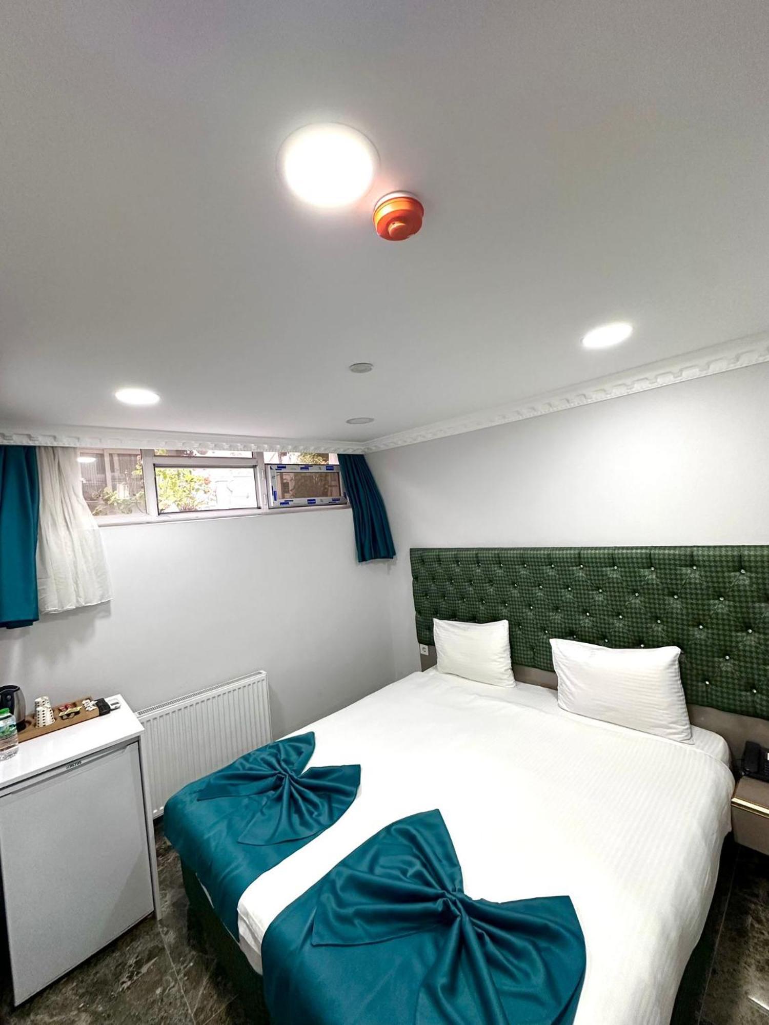 Grand Ararat Hotel Истанбул Екстериор снимка